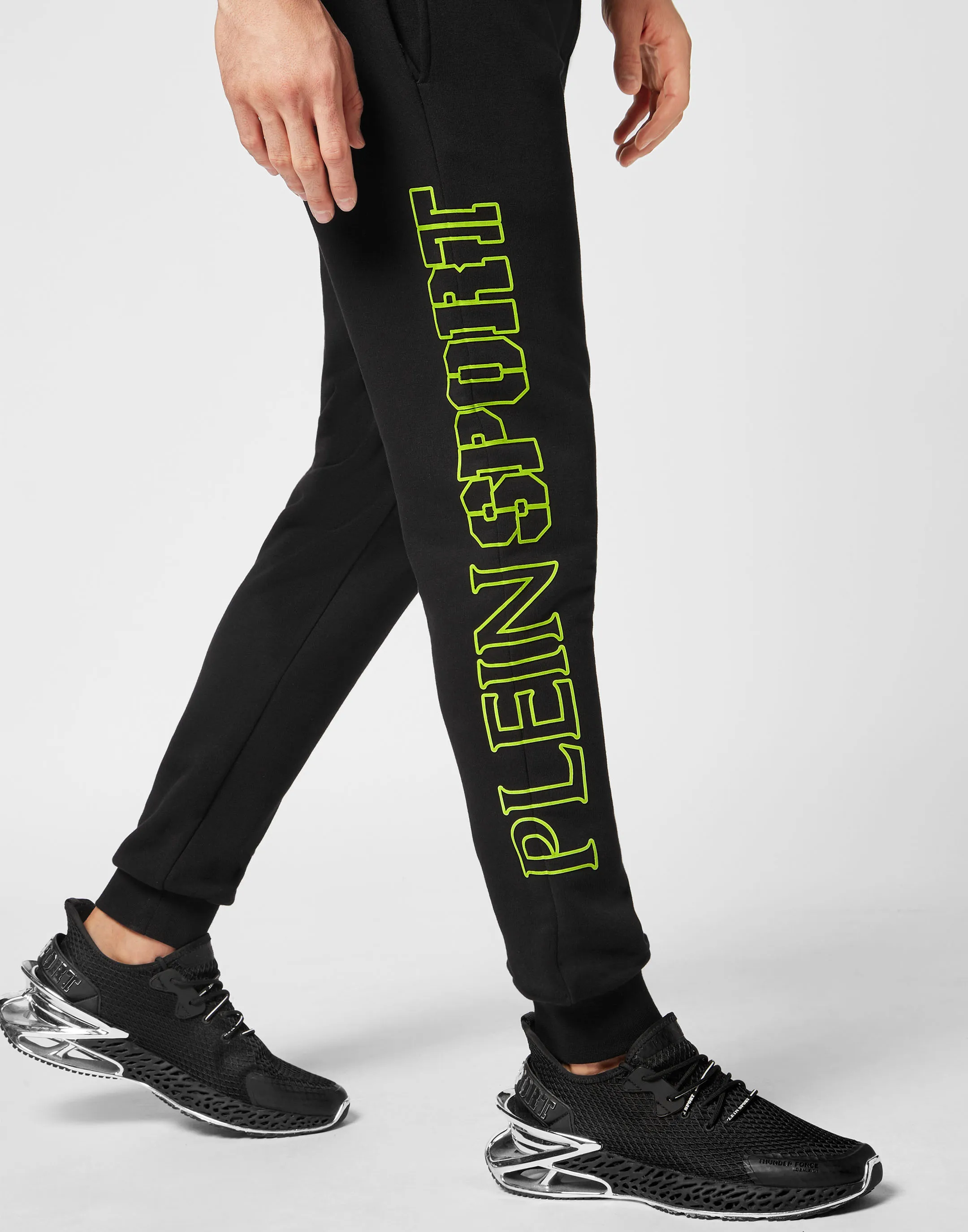 Jogging Trousers Scratch